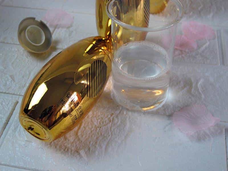 茅台好喝但是太贵? 那就试试谷小酒金米粒吧!