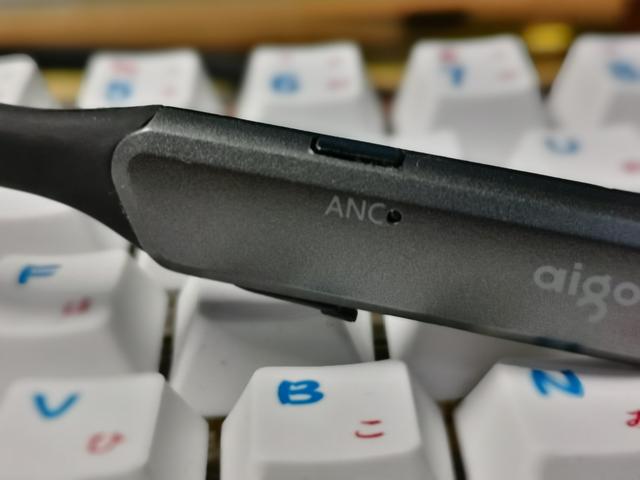 项圈降噪耳机新选择,爱国者aigo W08给你安静的一人世界