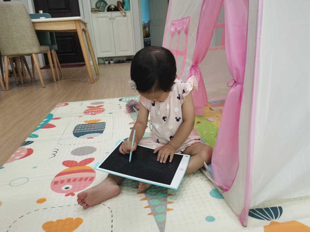 宝宝绘画涂鸦算题好帮手360液晶手写绘板H12体验