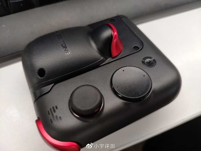 https://wx2.sinaimg.cn/large/aae82460ly1gh8wcf2j54j212w0t6qv5.jpg