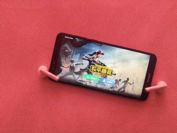 听歌、游戏、看电影一个击音F1真无线蓝牙耳机全搞定