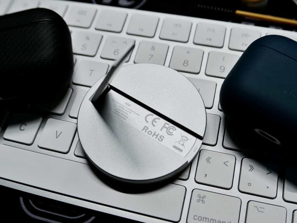 可能是市面上最便宜的AirPods MagSafe磁吸壳