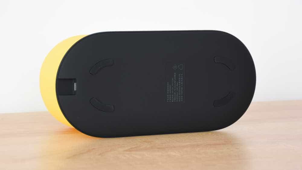 华硕a豆怪无线充电夜灯奇鹅版：IP联名设计 照明充电两不误