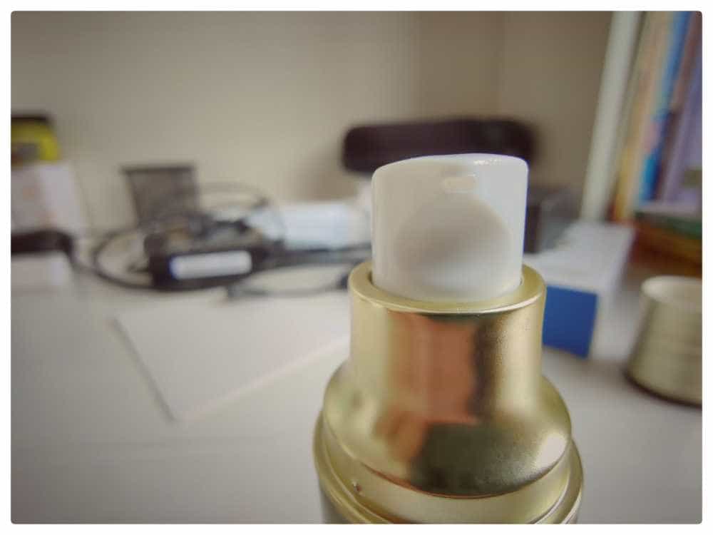 烫发之后发质下降了,卡巴尔焕活原液帮你恢复顺滑