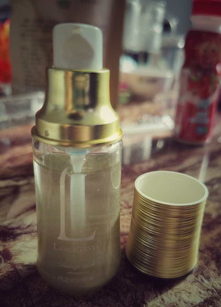 烫发之后发质下降了,卡巴尔焕活原液帮你恢复顺滑