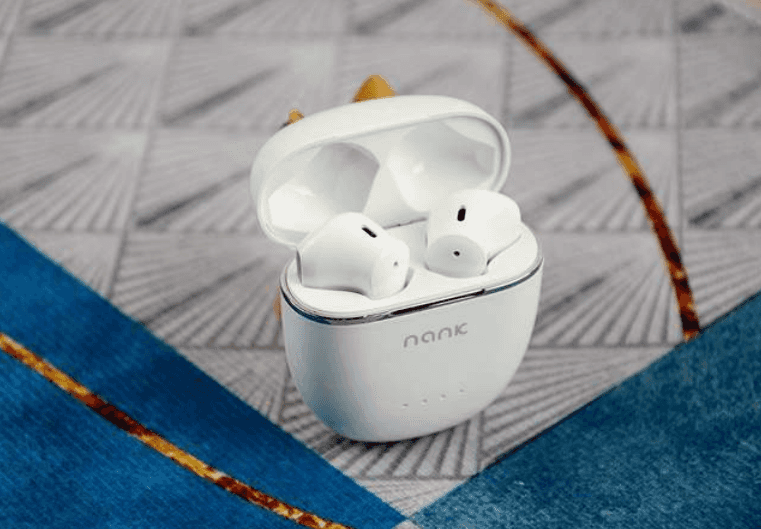 有哪些适合三八节送的礼物？2022高颜值蓝牙耳机推荐