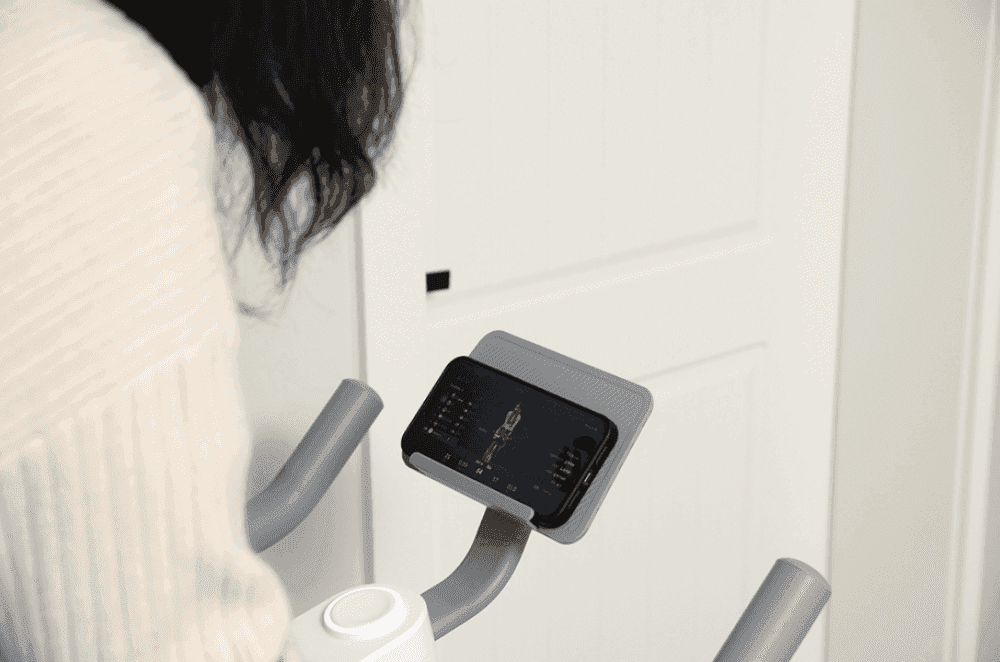 骑行更过瘾，七分钟燃脂爆汗的野小兽小白驹速燃动感单车体验有感