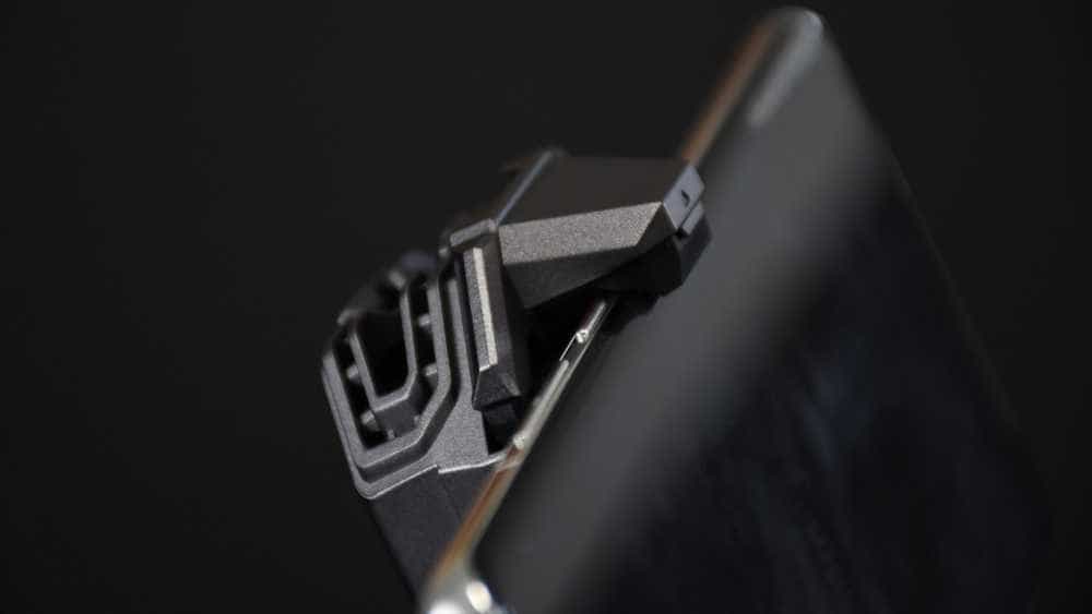 红魔涡轮散热背夹：高速离心风扇 高效静音散热