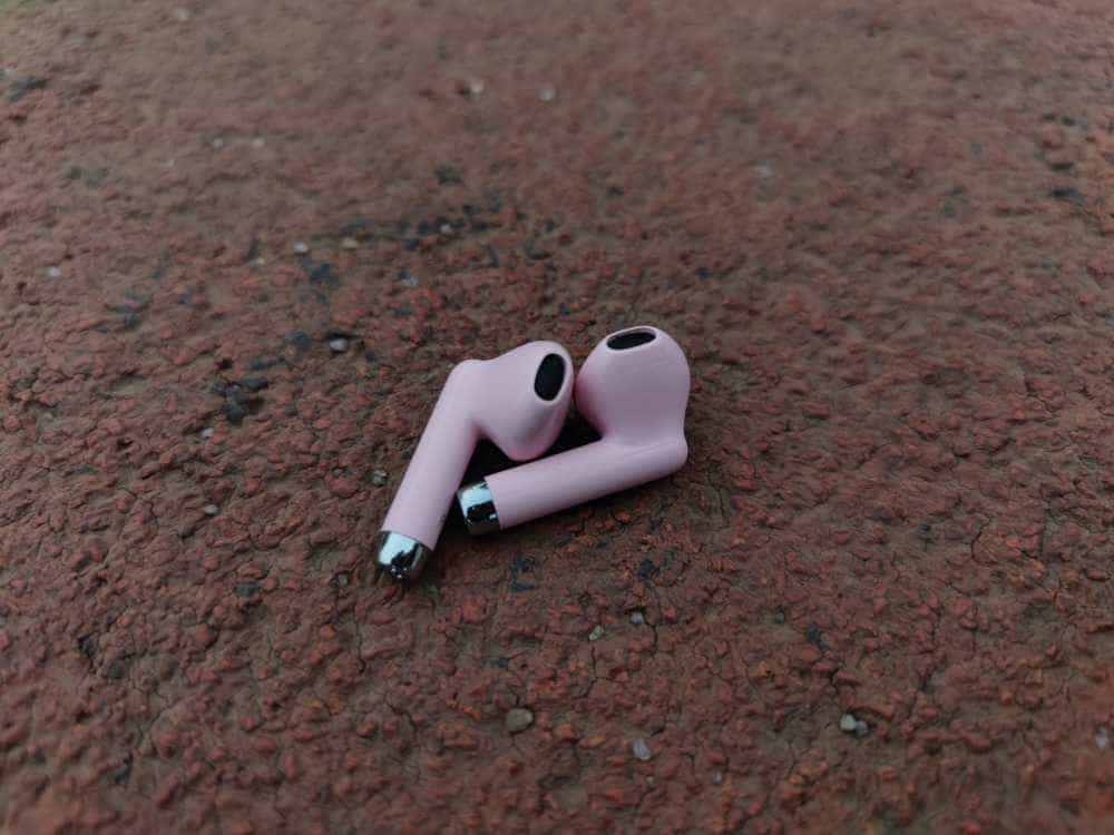 小巧玲珑的外观，粉嫩的颜色，尊客X22带给你无穷想象！