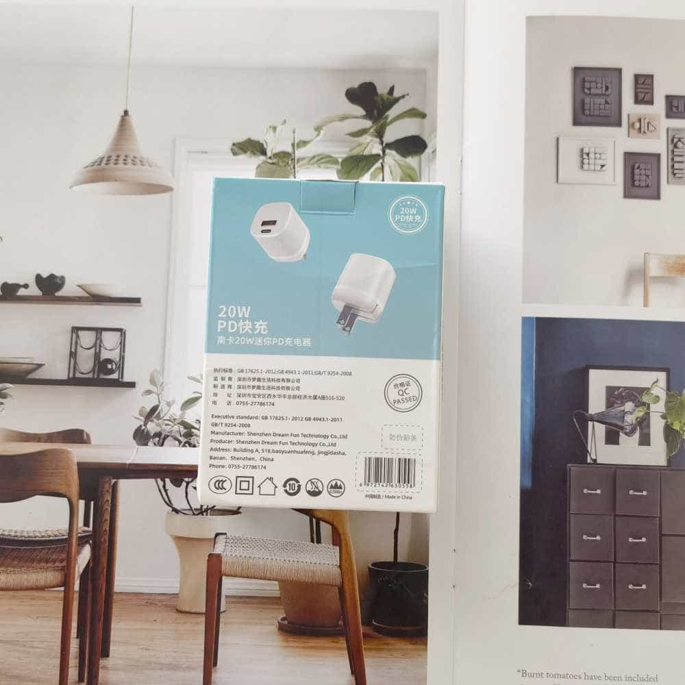 南卡充电头C2:小身材大容量