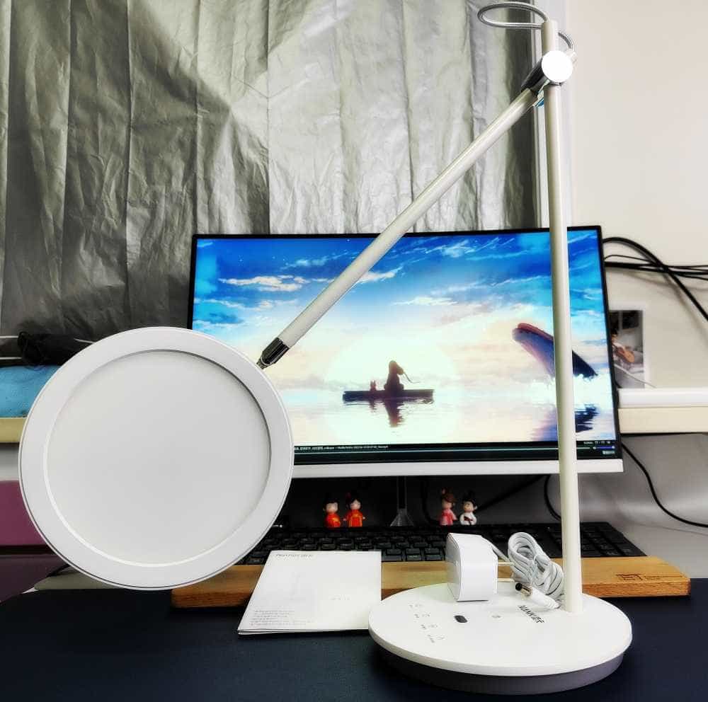 手势控制，无极调光，南卡护眼台灯L1颠覆了我对护眼灯的认知