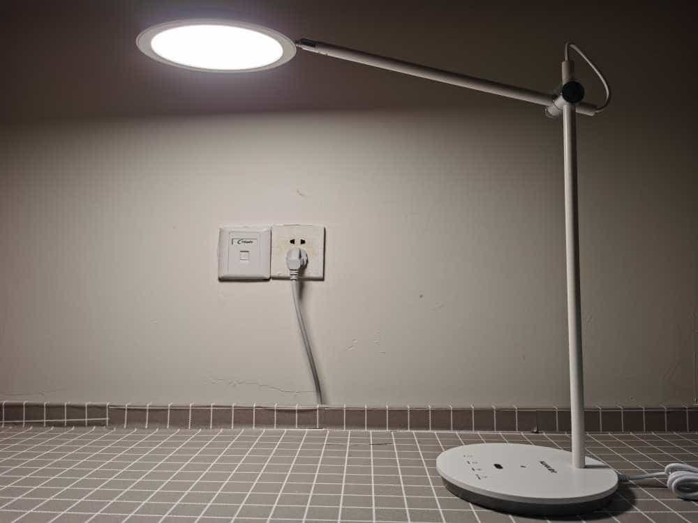 南卡也造台灯？南卡第一款护眼台灯L1，是噱头还是实力？