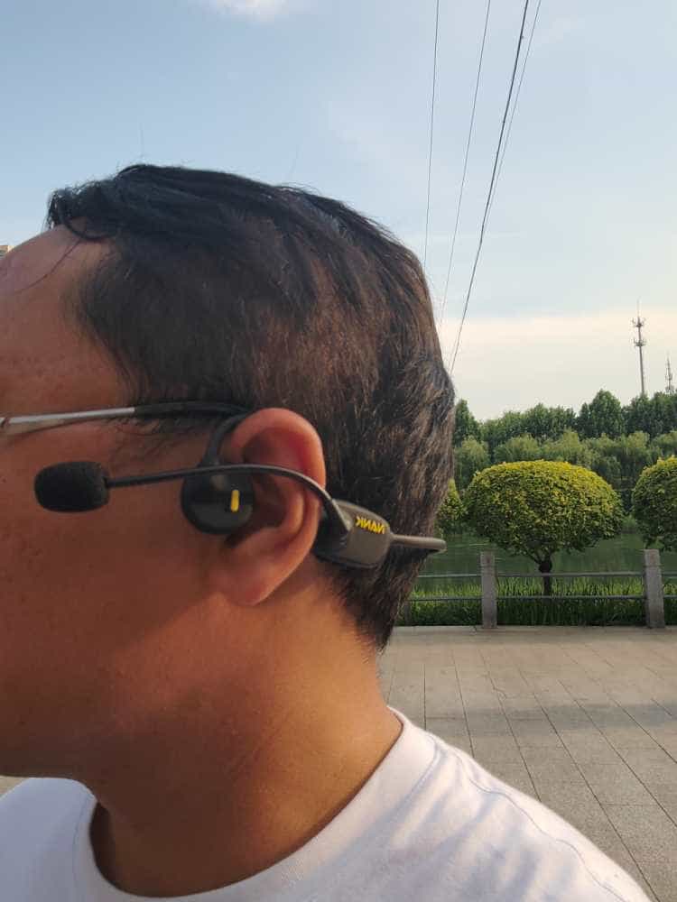 骨传导耳机新升级—耳麦款通话通勤更清晰