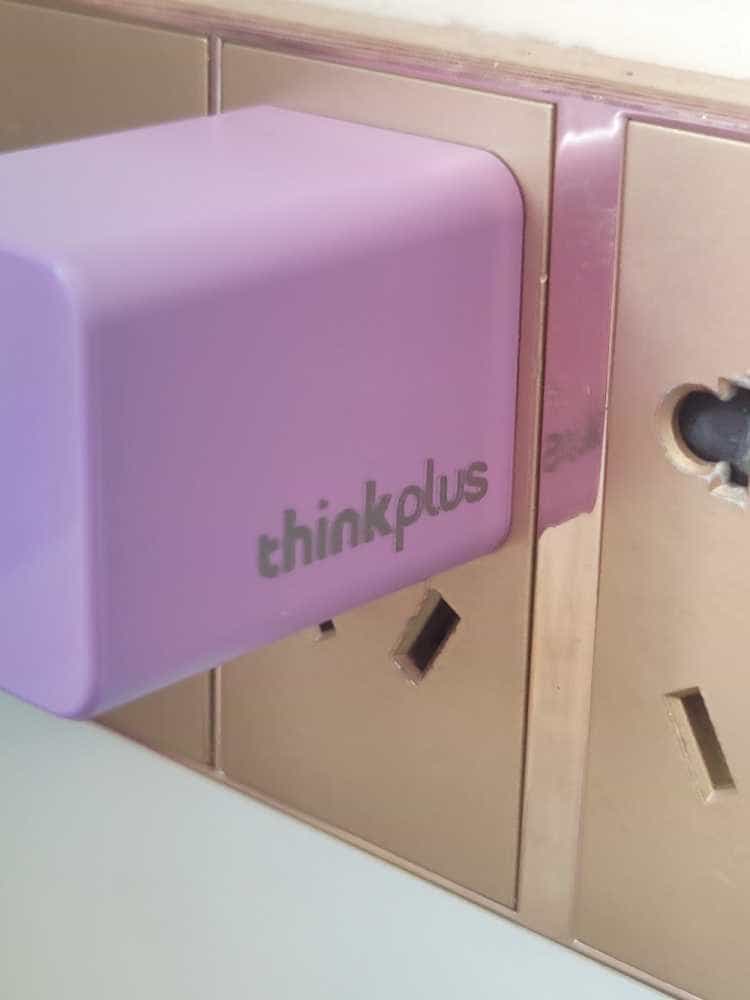 打工人的第一个GaN充电器-thinkplus GaN USB-C Nano迷你适配器 65W