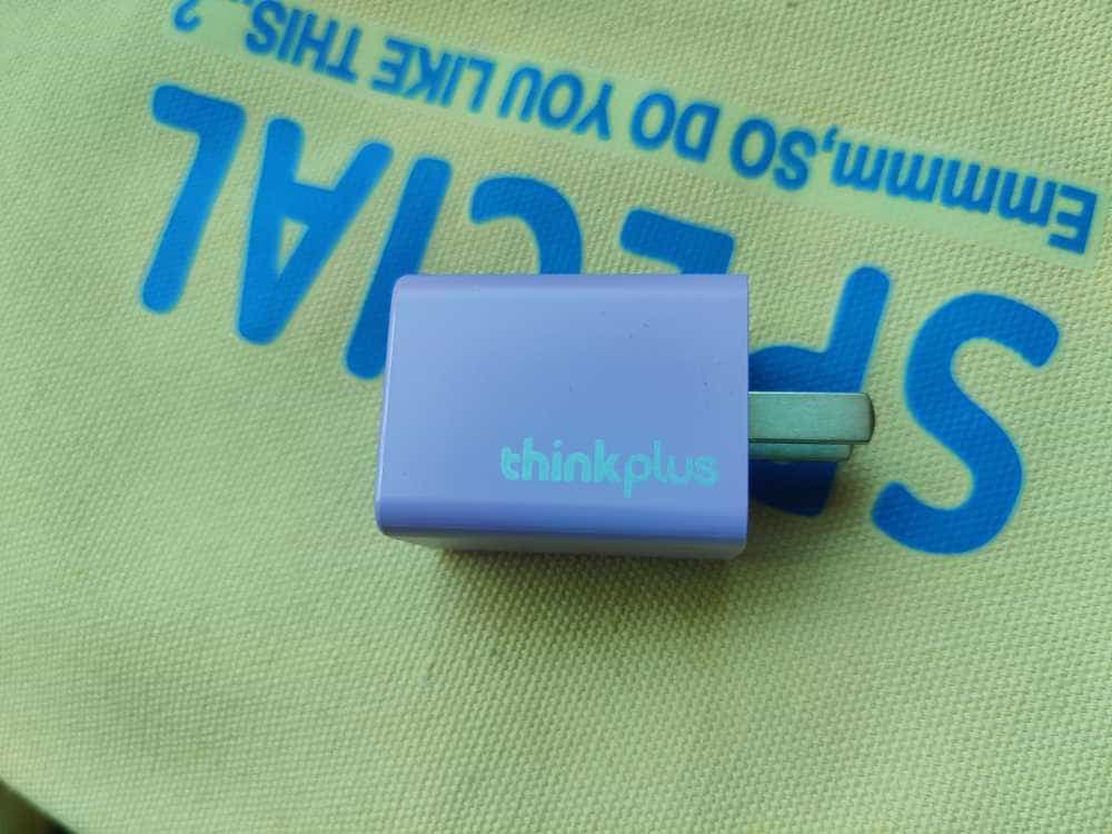 打工人的第一个GaN充电器-thinkplus GaN USB-C Nano迷你适配器 65W