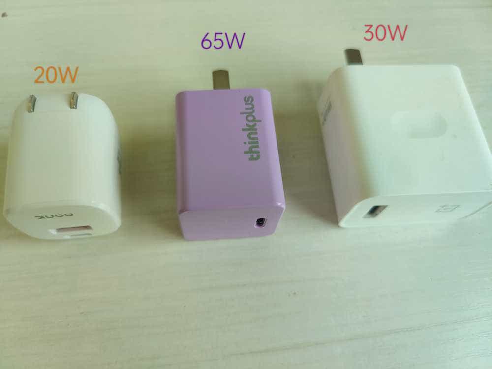 打工人的第一个GaN充电器-thinkplus GaN USB-C Nano迷你适配器 65W
