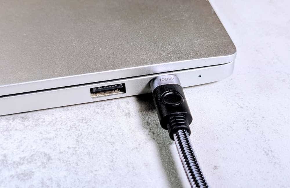 不错的100瓦快充线，充电快传输速度也是杠杠的。