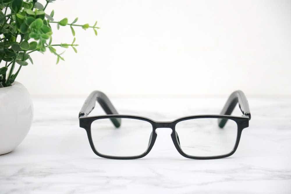 能听音乐的人工智能眼镜,声阔智能眼镜体验