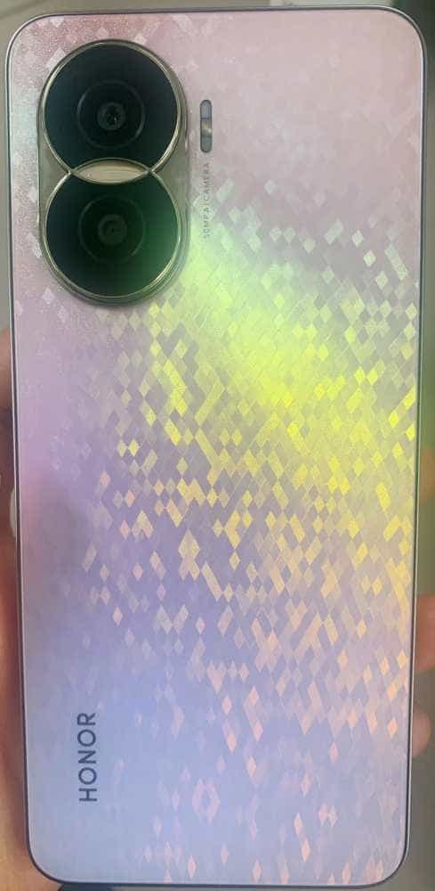 情人节送浪漫?考虑考虑荣耀x40i