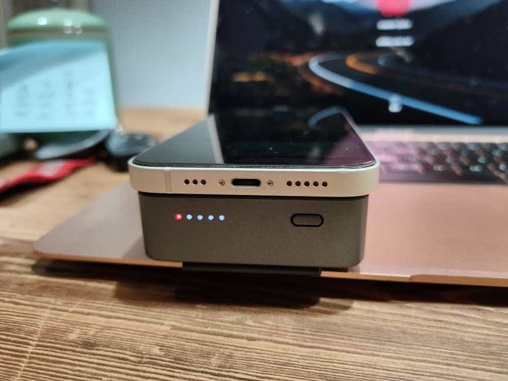 机械风的充电宝,应该没有男生会抗拒吧?——摩米士(MOMAX) 磁吸充电宝开箱分享