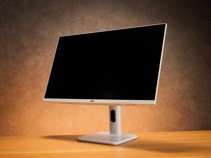 纯白显示器真的不好找：HKC纯白马卡龙电竞显示器体验