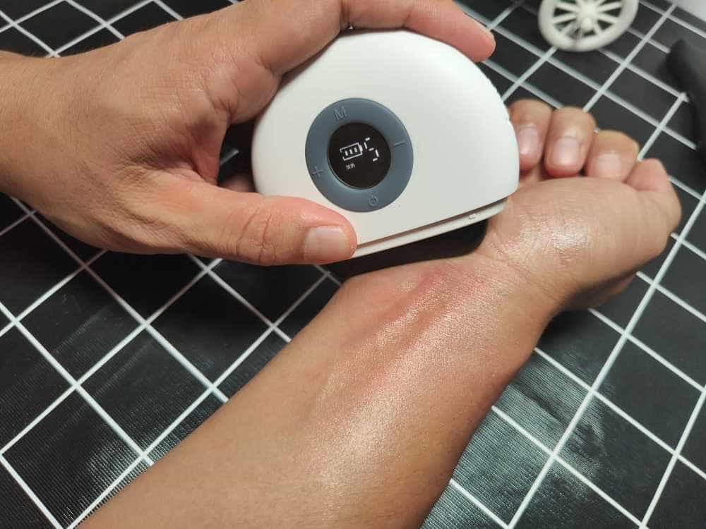 随身按摩缓解亚健康 刮痧按摩更容易