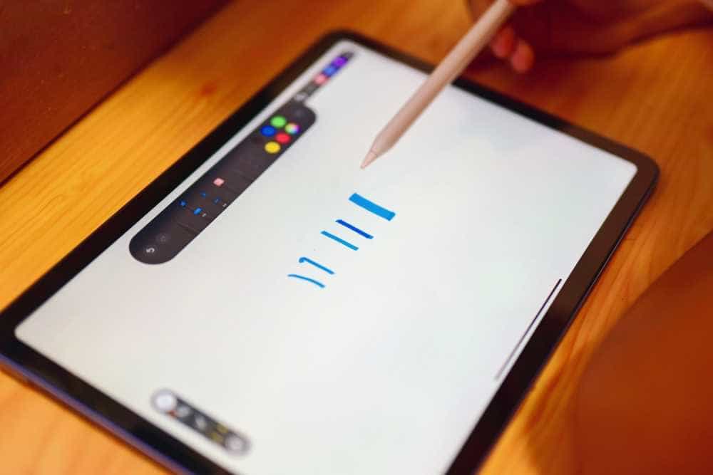 百元价位千元体验，体验南卡Pencil无线充版