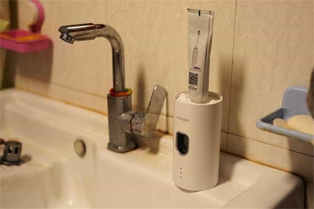智能家居产品 UV紫外线消毒 小猬智能挤牙膏机