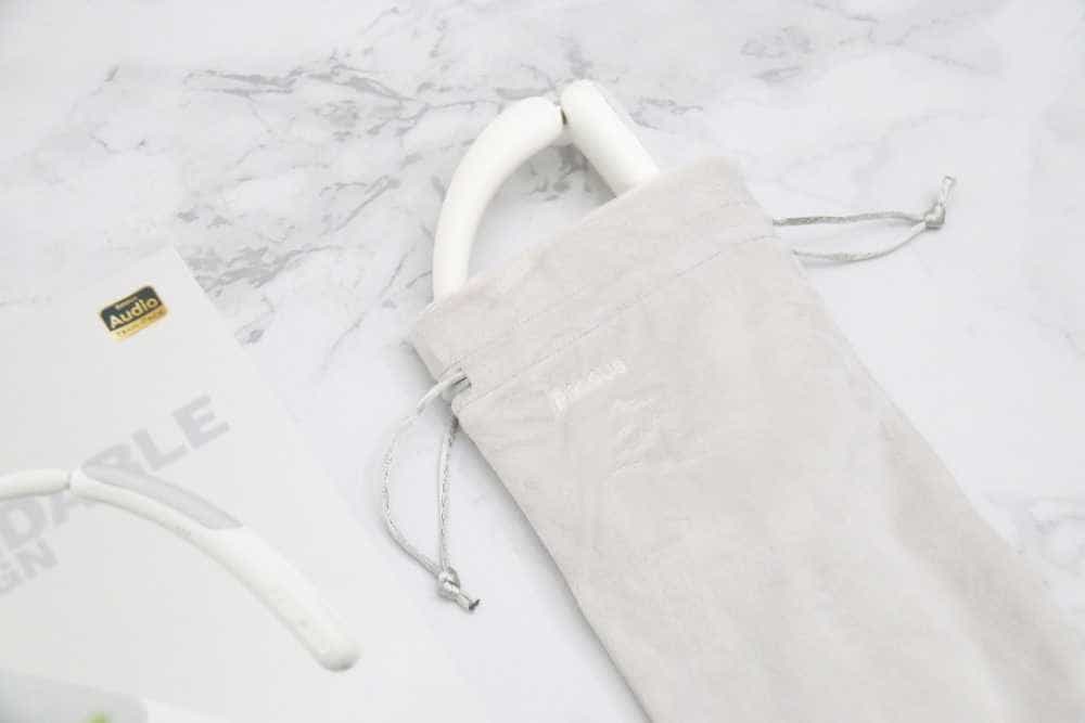 倍思N10挂脖穿戴式音箱评测，解放双耳，听音新潮流