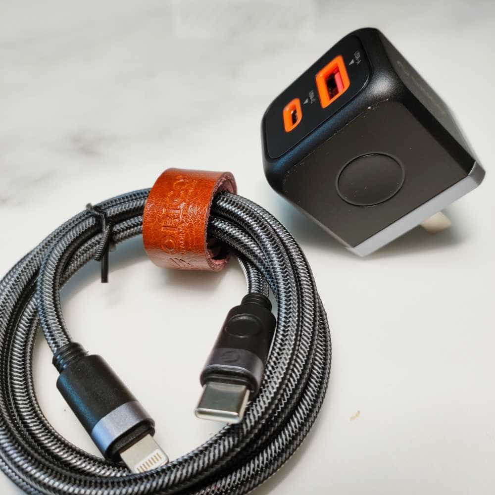 GaN*30w双口快充经久耐用，轻巧便携颜值顶流