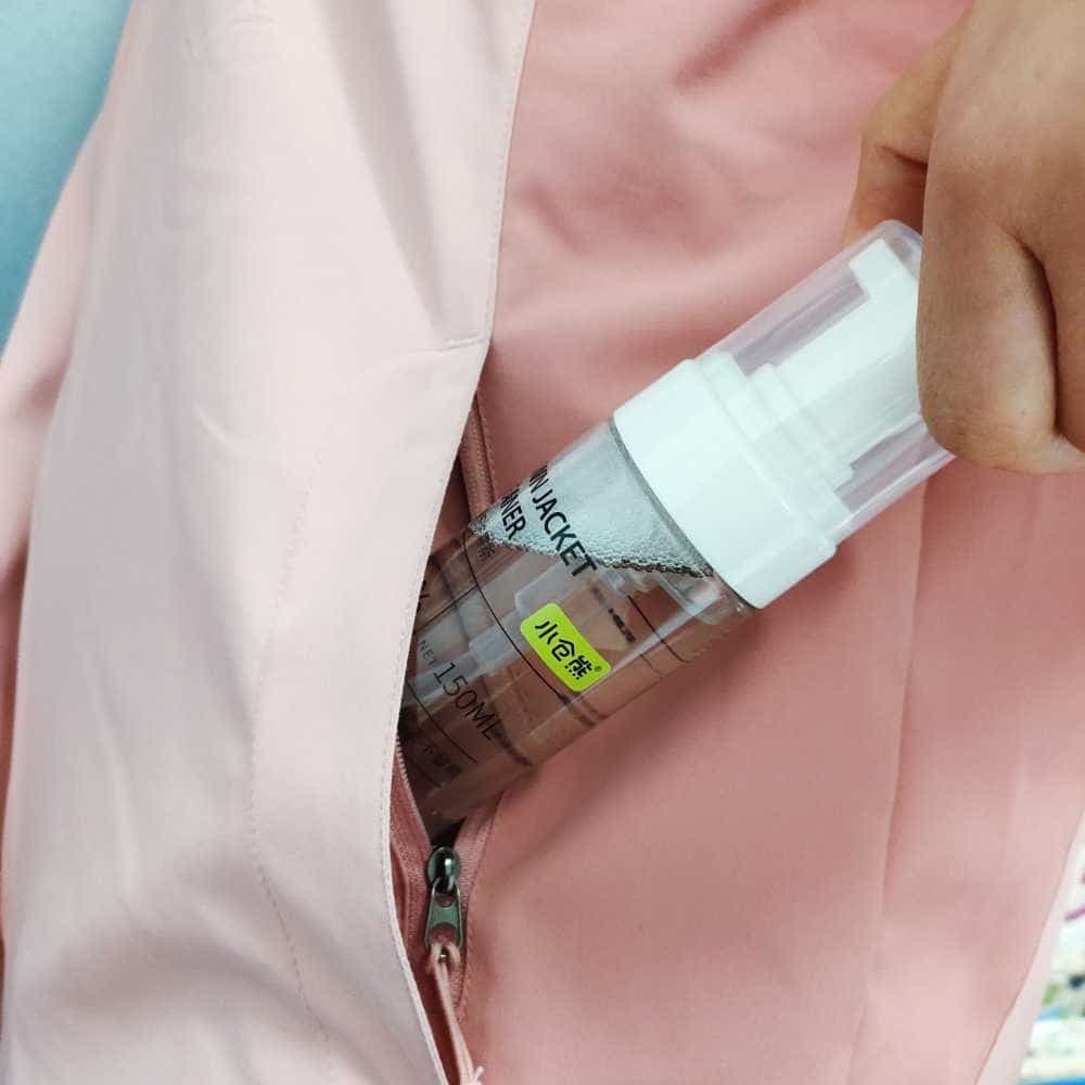 深层去污不留痕,绵密慕斯免水冲洗更高效