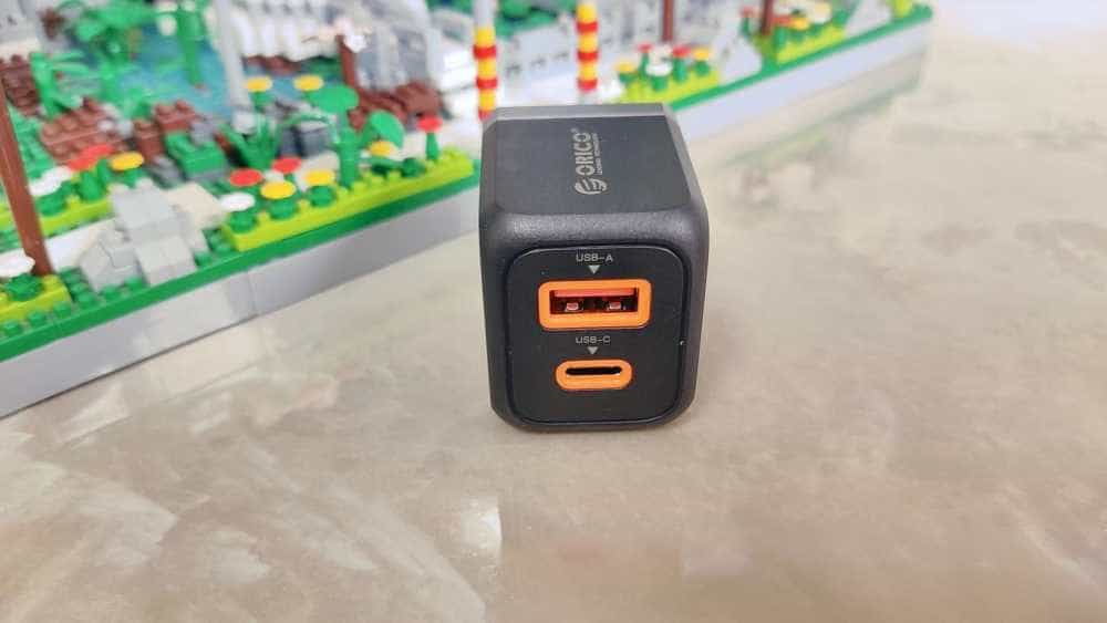 苹果30W线充套装，还得看ORICO M30C  Mini氮化镓充电器