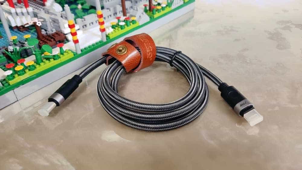 苹果30W线充套装，还得看ORICO M30C  Mini氮化镓充电器