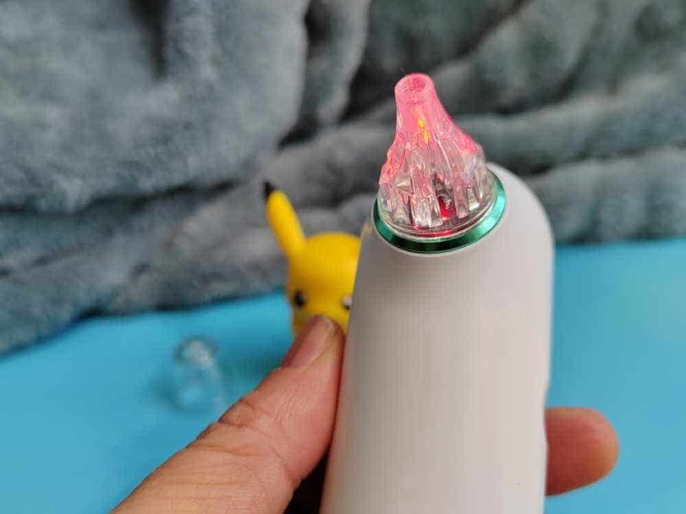 孩子洗头就怕耳朵进水,有没有一款产品能帮到宝爸宝妈们解决这个难题呢?