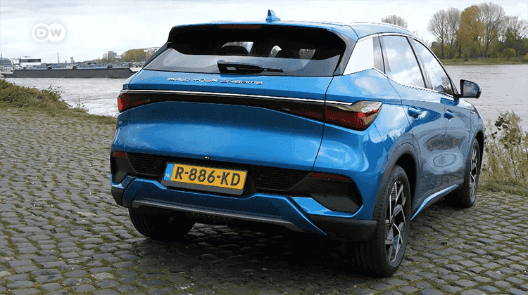 比亚迪被海外媒体点名了？比亚迪刀片电池到底安全吗？