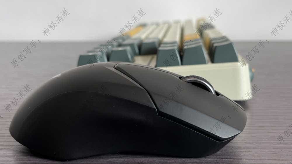 轻快一体、超长续航和人体工学兼备的实力玩物-雷柏VT9双模游戏鼠标个人评测报告