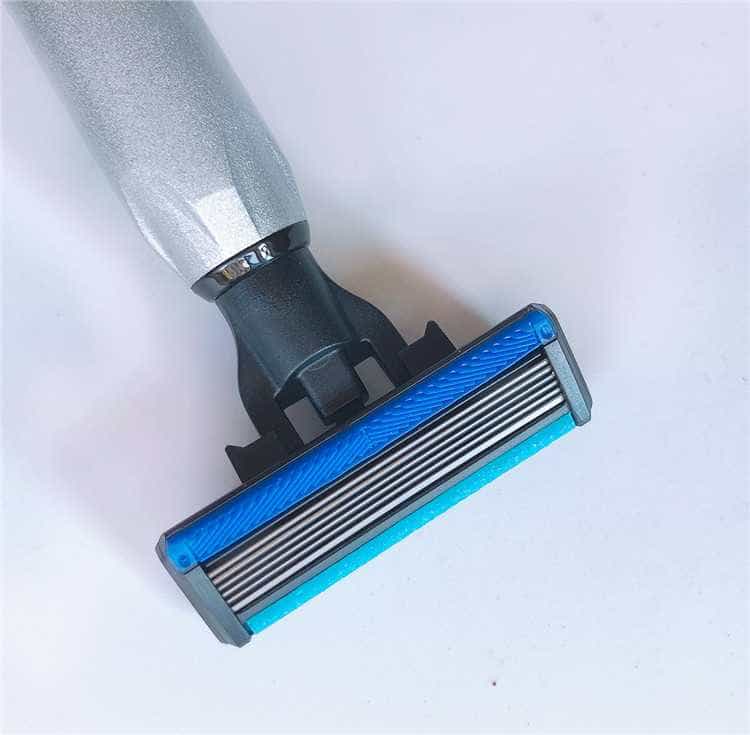 男人精致的仪式感，焕醒星洞小飞碟手动剃须刀还是恋爱助攻？