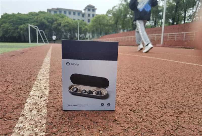 不入耳、不连体，sanag塞那Z61挂耳式耳机，百元体验健康自由高级感