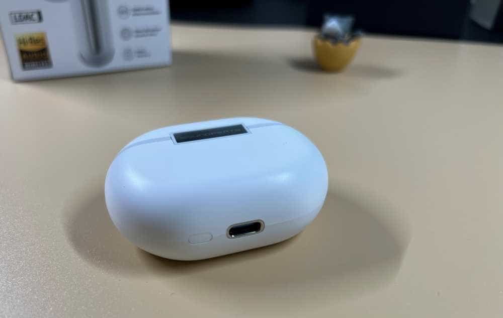 高性价比Hi-Res无线降噪耳机，百元能够体验到的“小金标”音质耳机