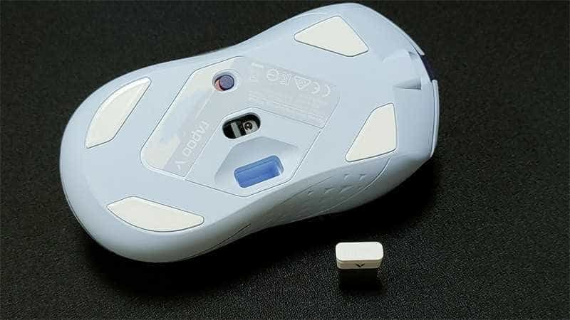 复刻经典，微操之选。雷柏V300W双模无线游戏鼠标