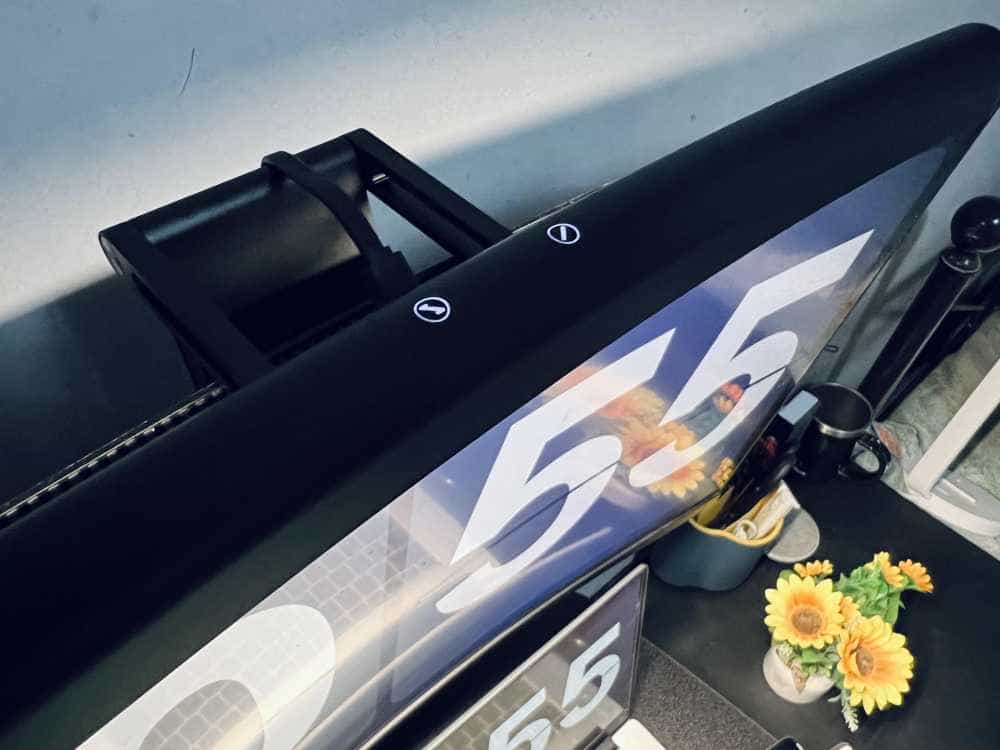 桌搭必备！这款不挑屏幕，性价比不错的曲面屏幕挂灯！