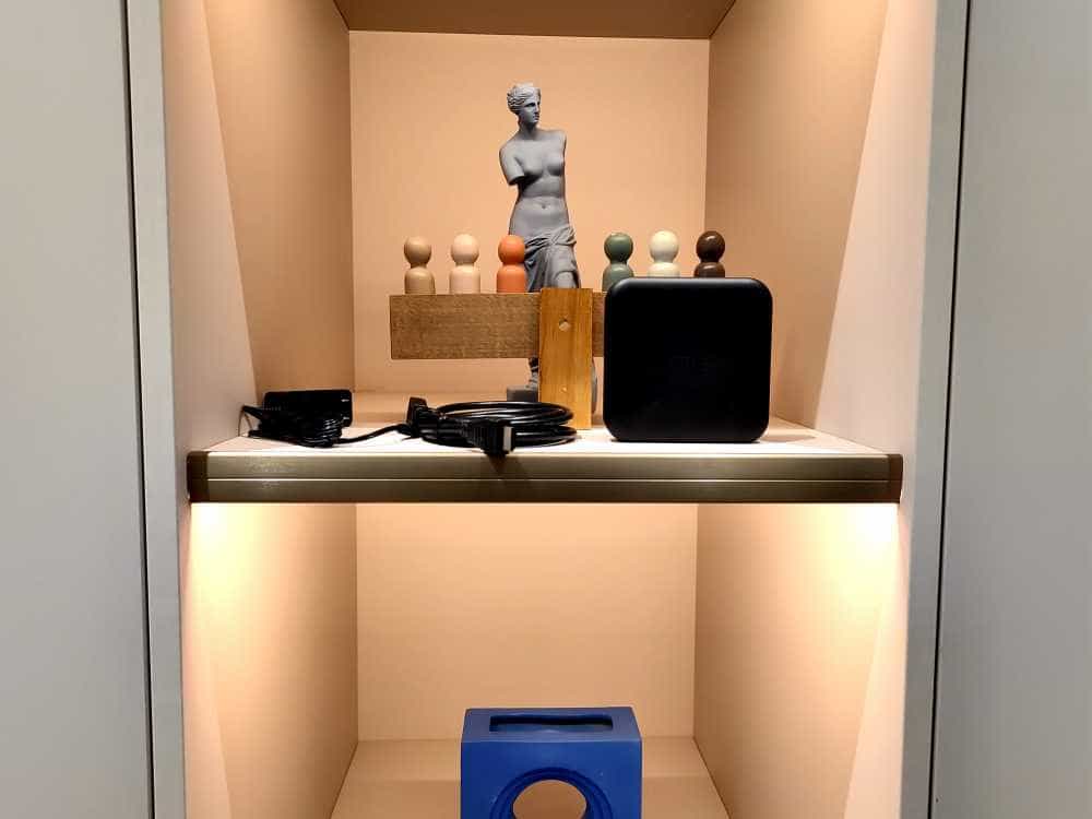 中兴Z4Pro智能语音机顶盒开机无广告