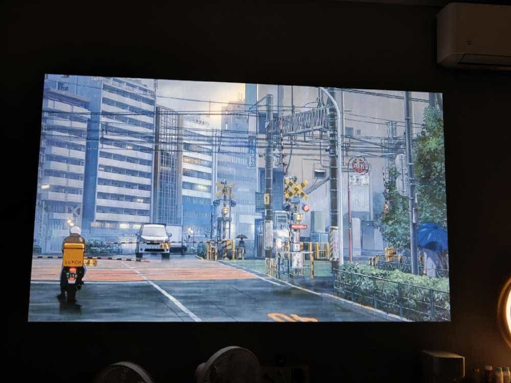 千元投影杀入一匹黑马，极米快乐星球O3评测：高亮度确实香