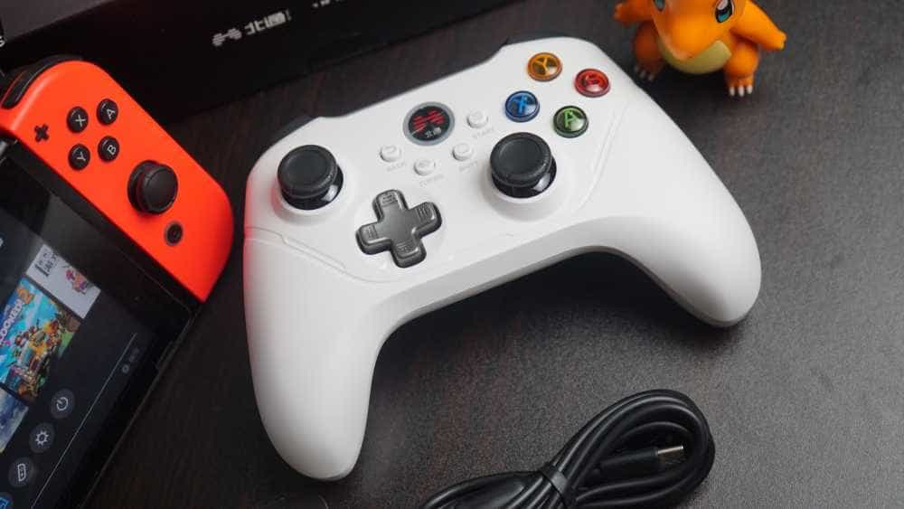 告别颤颤巍巍的switch原装手柄，阿修罗2Pro稳打稳扎体验极佳！