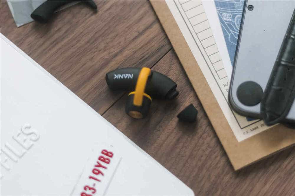 骨传导新形态,南卡 OE骨传导耳机