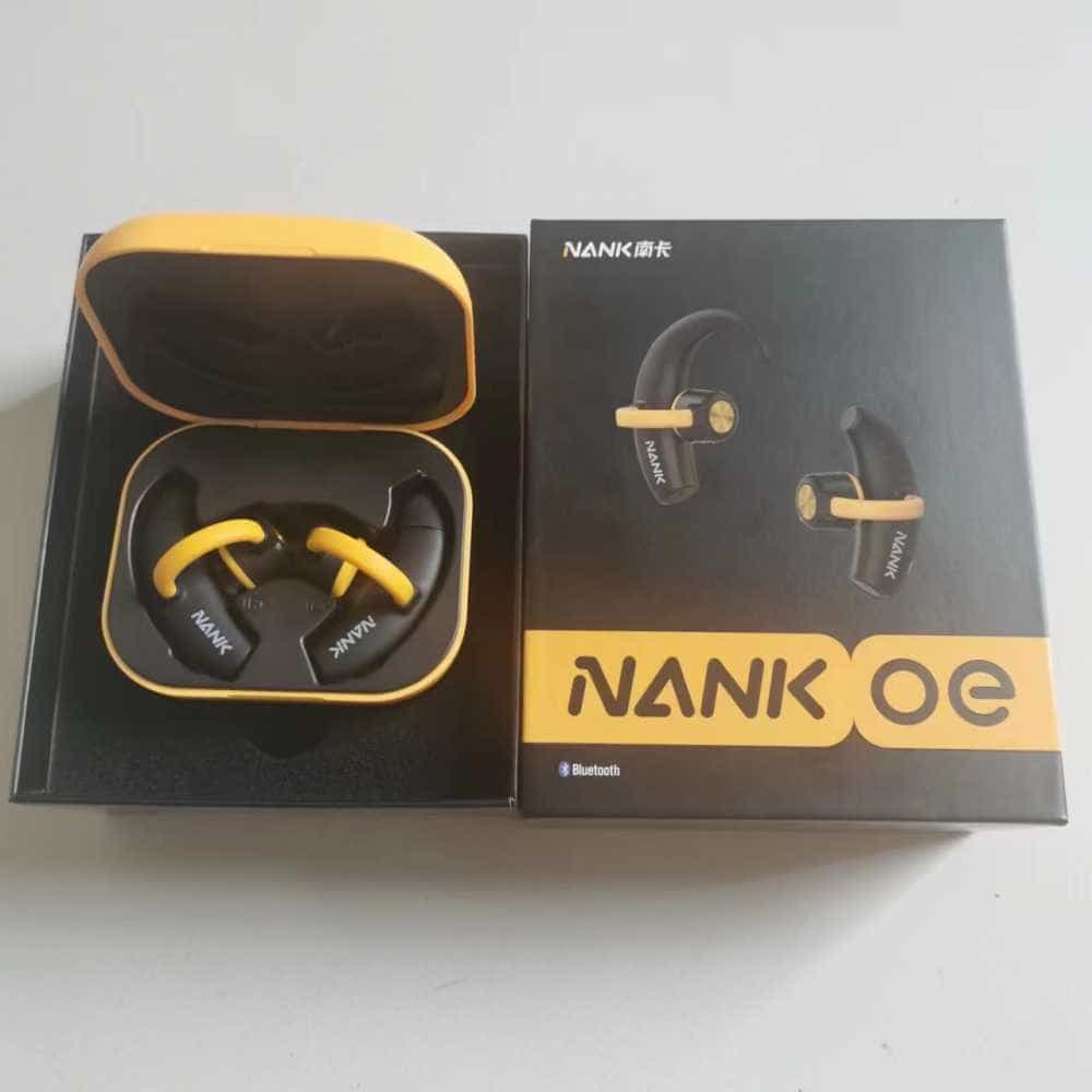 南卡oe百元段位不入耳的骨传导蓝牙耳机之王者!