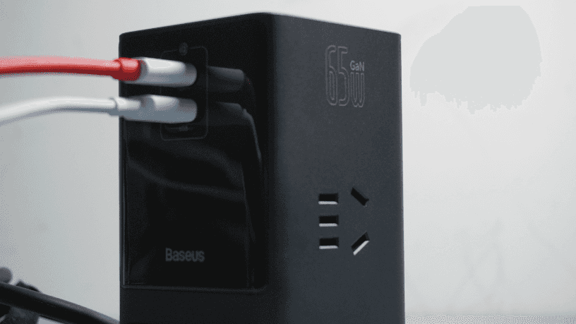 多设备快速充电，倍思65W插线板氮化镓充电器，高效安全智能控制