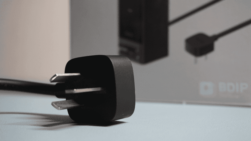 多设备快速充电，倍思65W插线板氮化镓充电器，高效安全智能控制