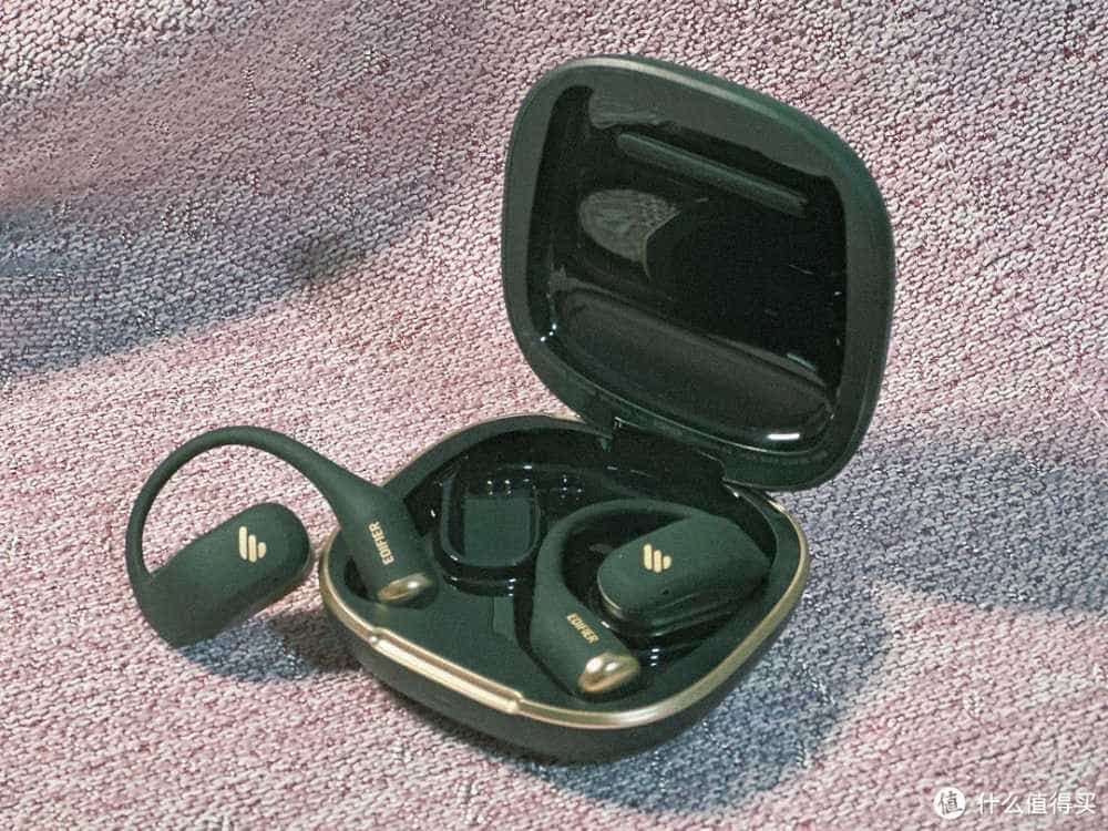 重新定义性价比，百元国产耳机的崛起之路。漫步者Comfo Fit无限翼初体验