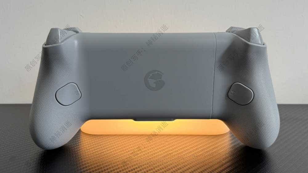 盖世小鸡G8射手座Type-C游戏手柄，可以随身带着走让手机秒变掌机